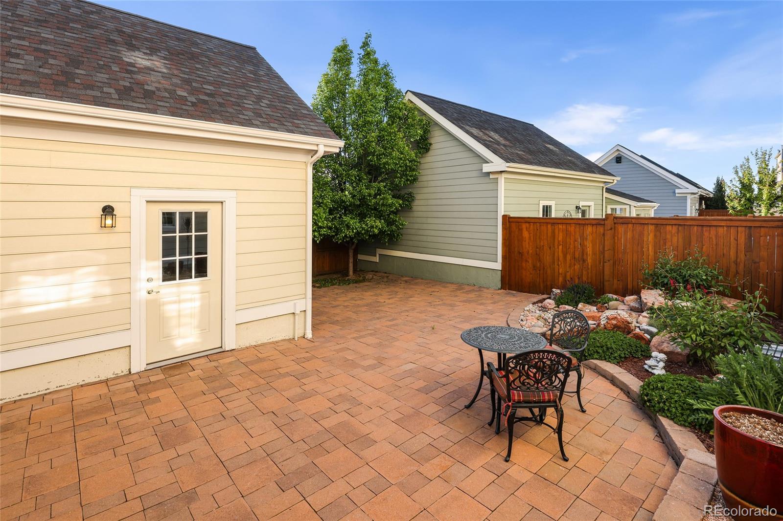 5073 Valentia Street