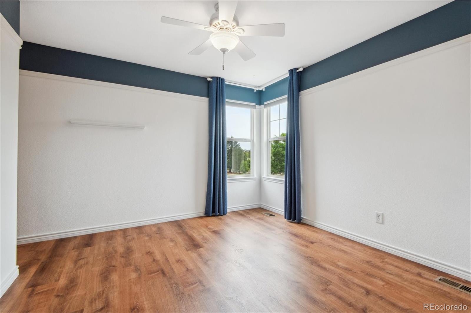 4940 Meadow Mountain Drive