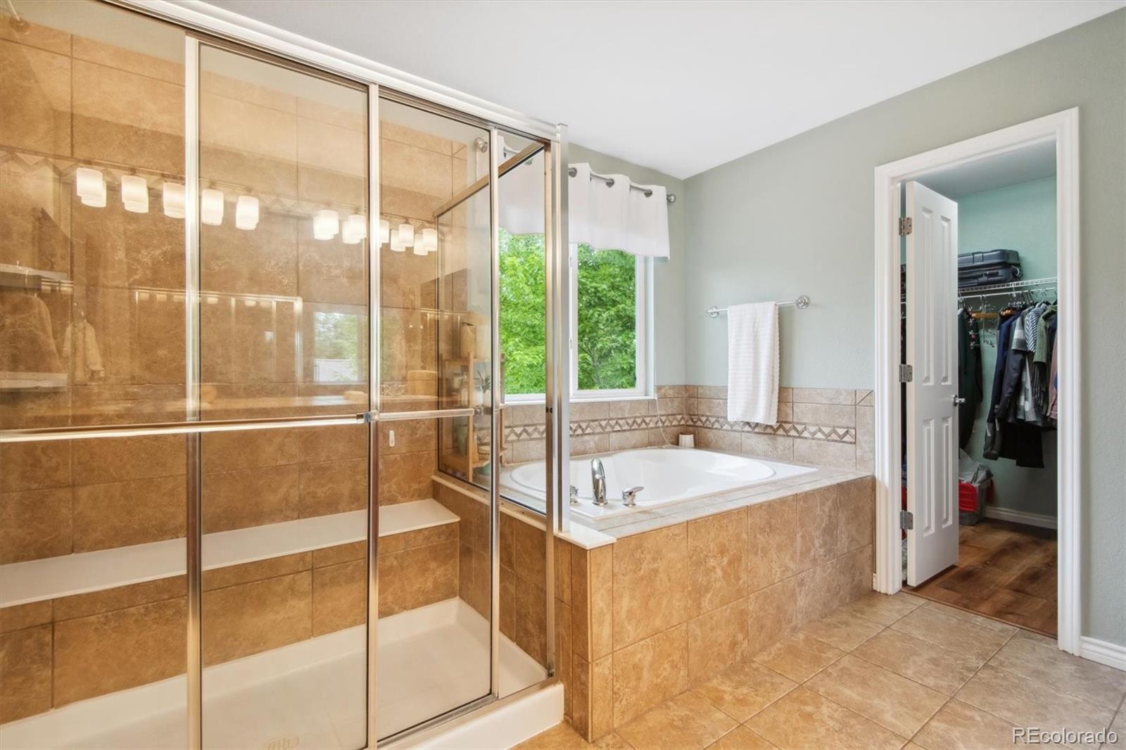 4940 Meadow Mountain Drive