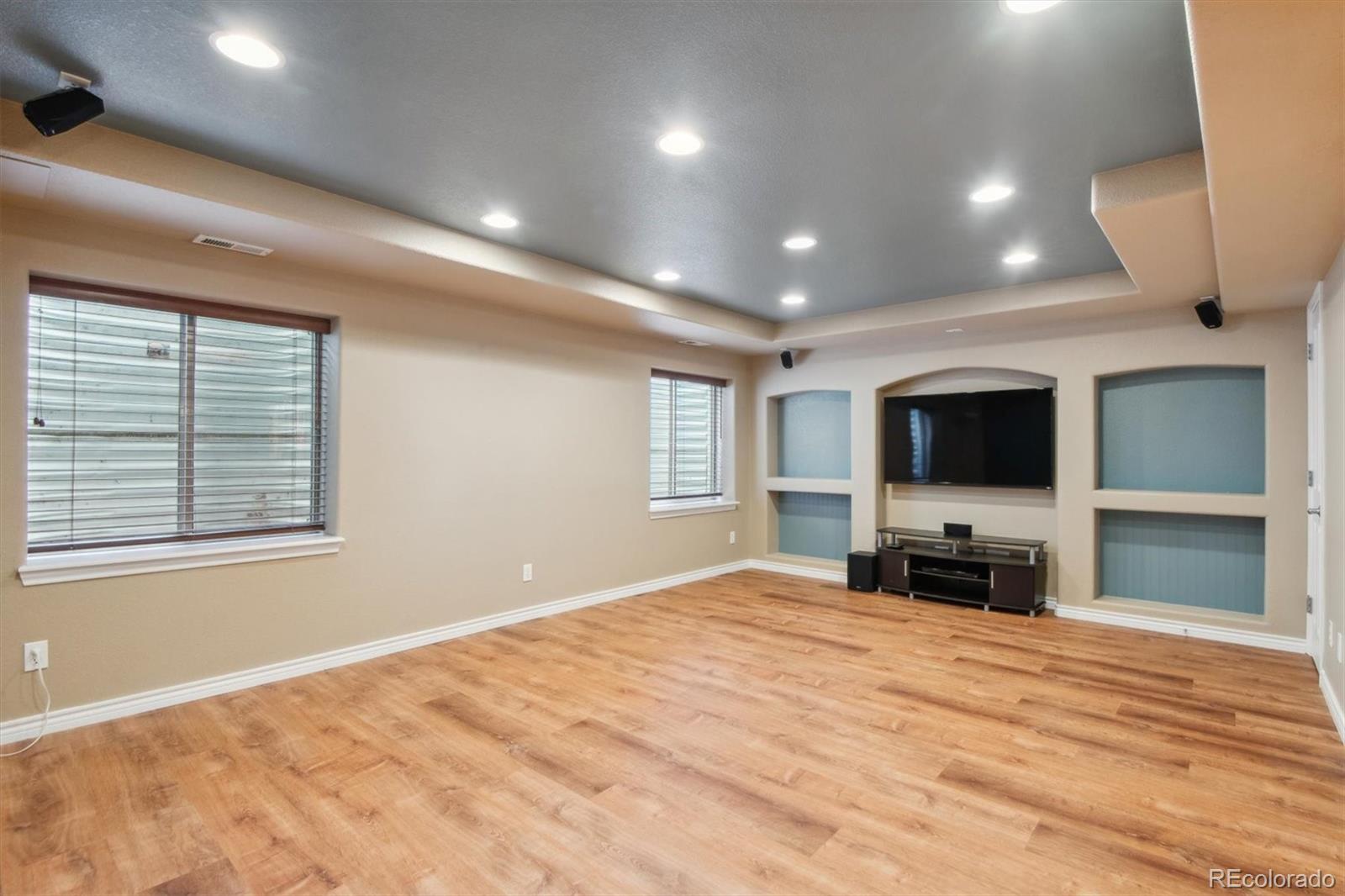 4940 Meadow Mountain Drive