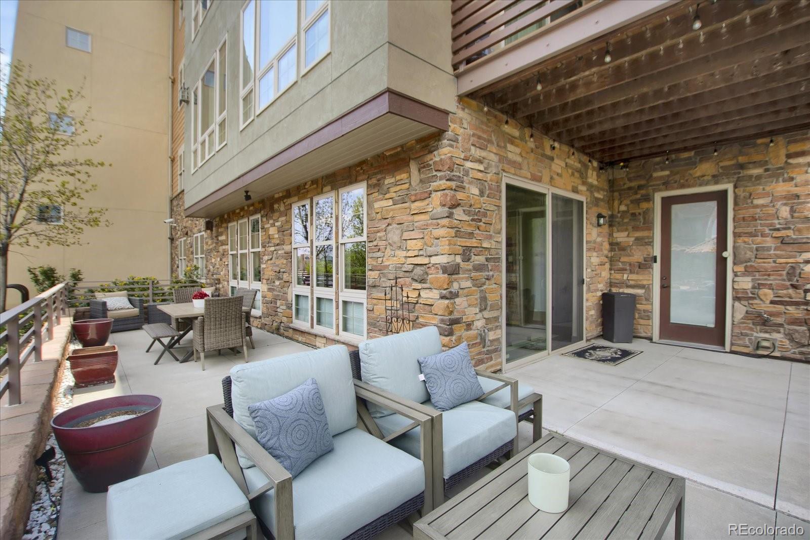 85 Rampart Way Unit: 206