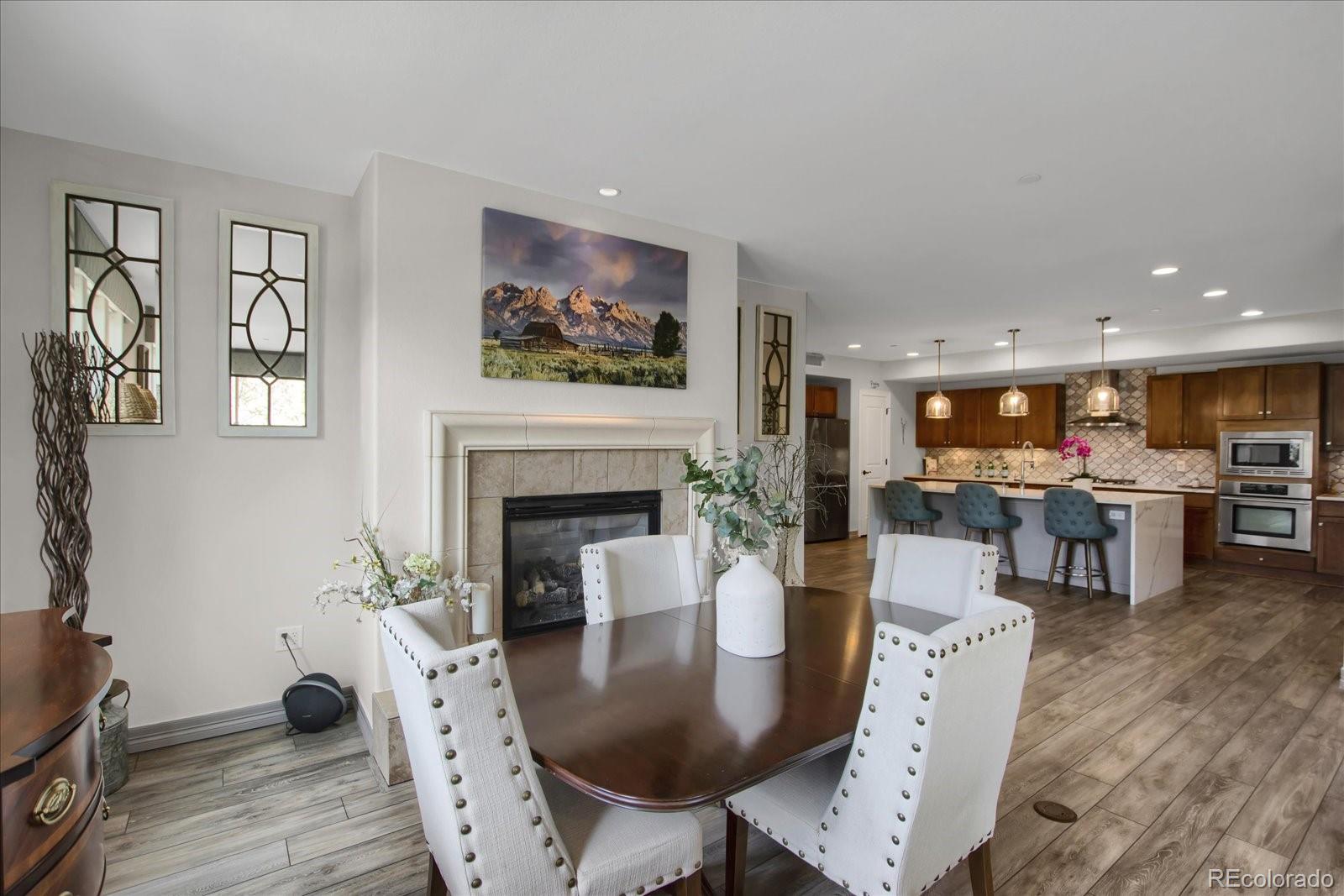 85 Rampart Way Unit: 206