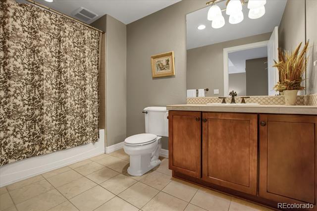 85 Rampart Way Unit: 206
