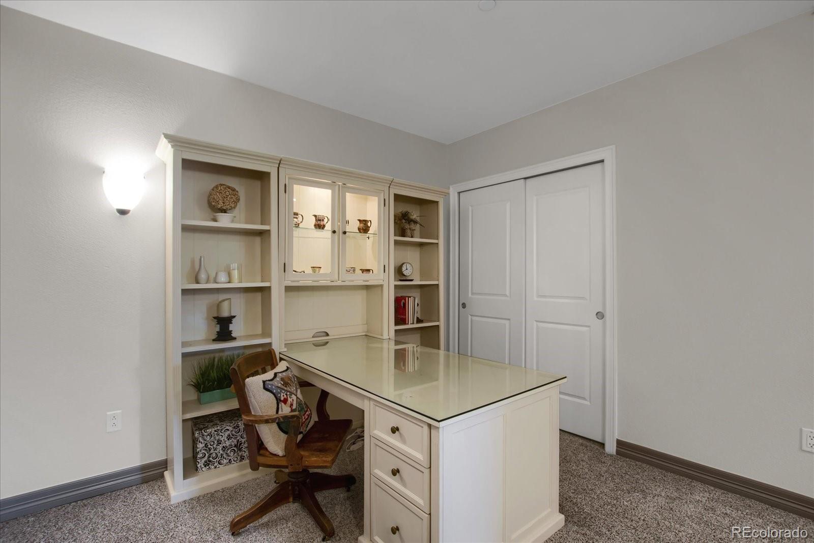 85 Rampart Way Unit: 206