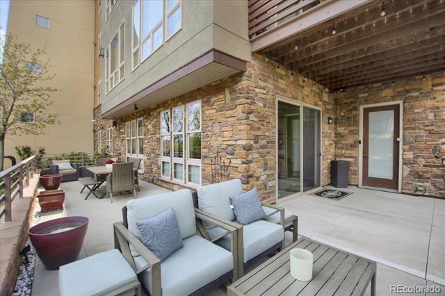 85 Rampart Way Unit: 206