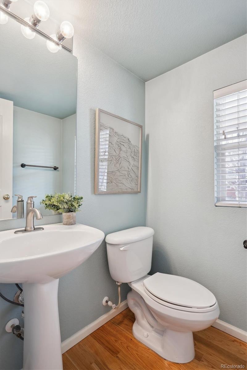 2533 Central Park Boulevard