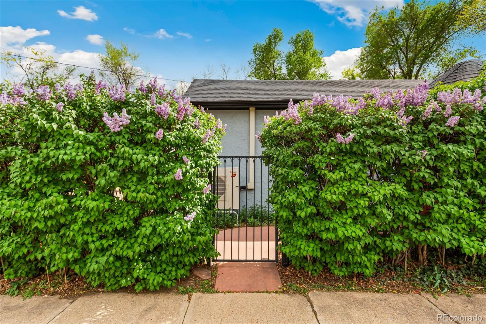 2492 Lamar Street