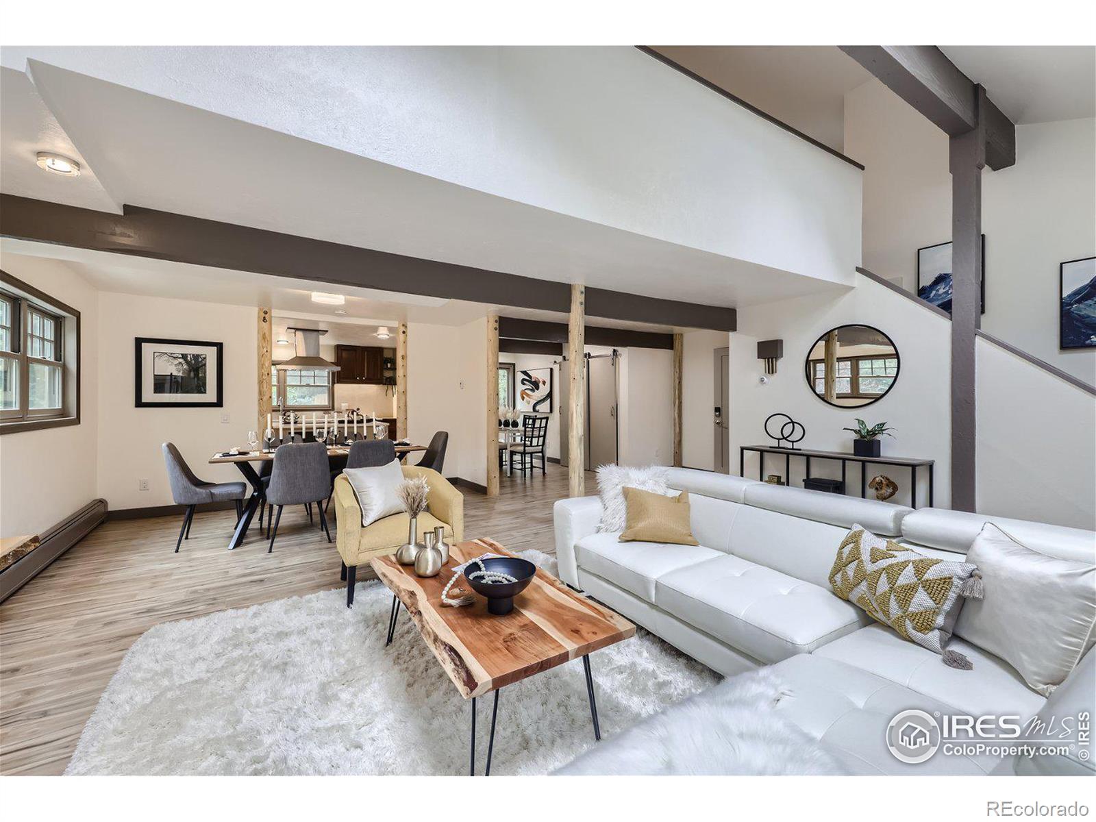 2242 Juniper Court