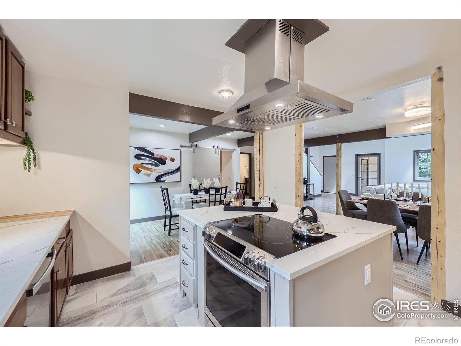 2242 Juniper Court