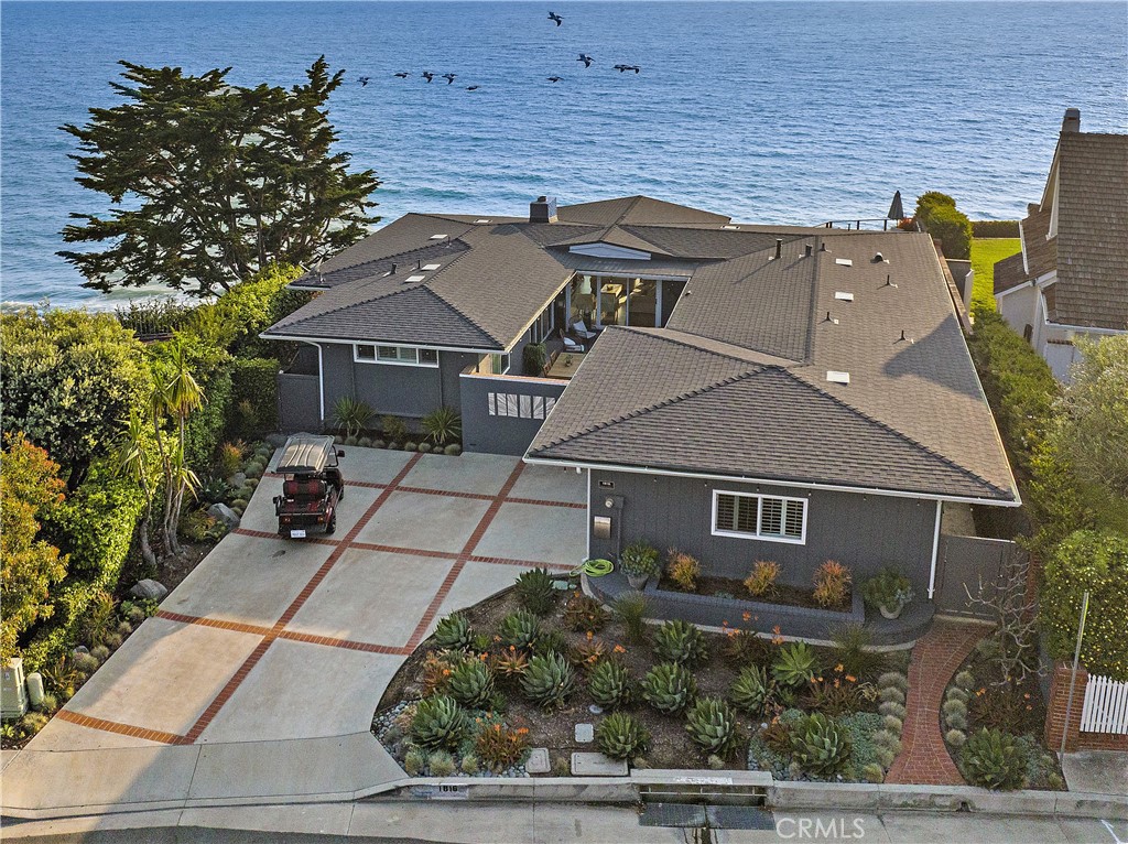 1816 Calle De Los Alamos