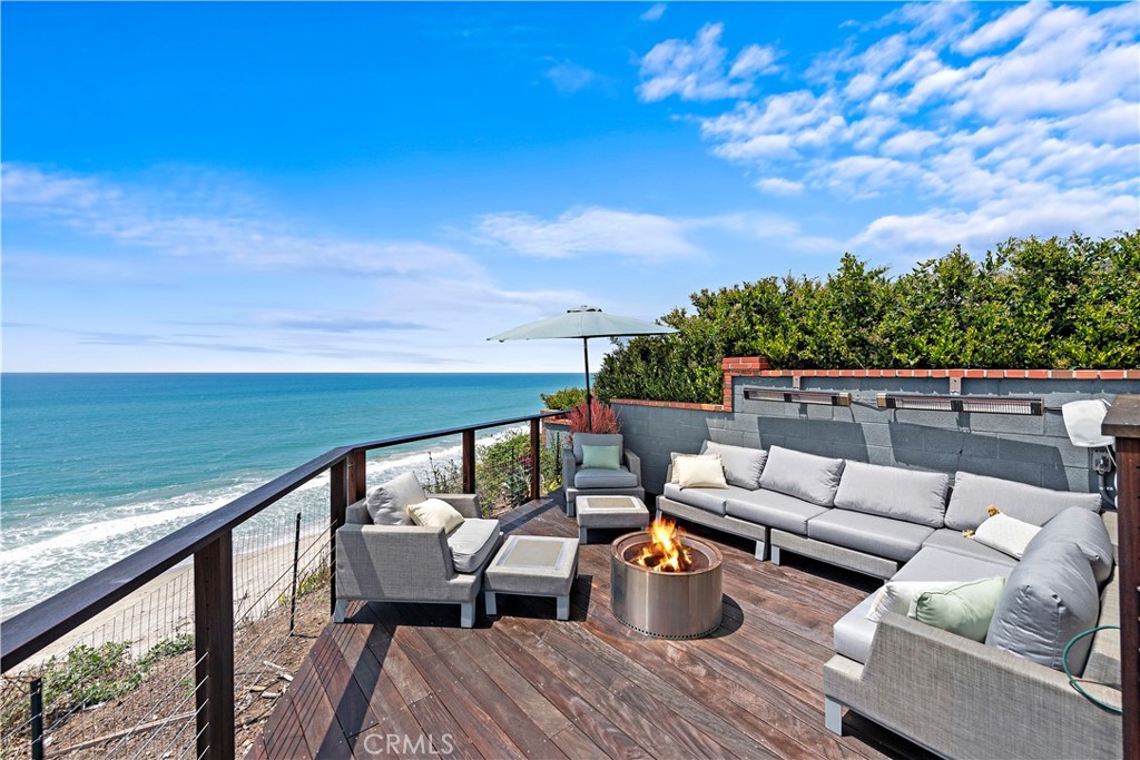 1816 Calle De Los Alamos