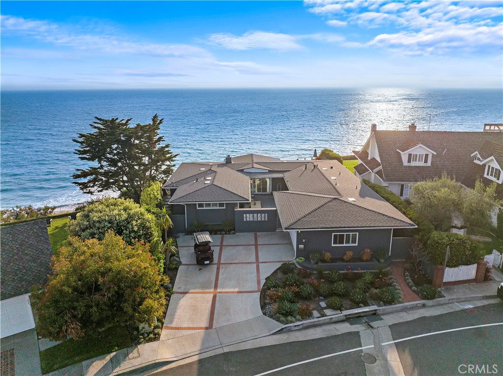 1816 Calle De Los Alamos