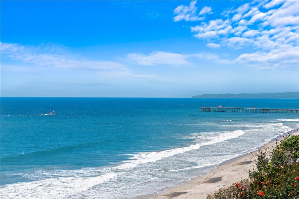 1816 Calle De Los Alamos