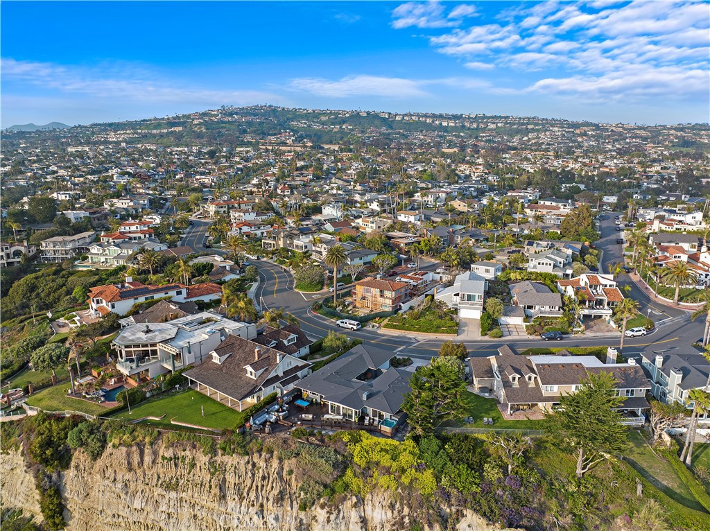 1816 Calle De Los Alamos