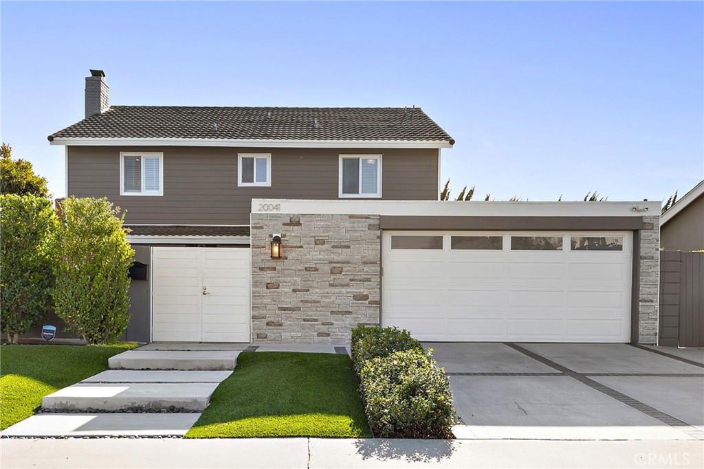 20041 Crown Reef Lane