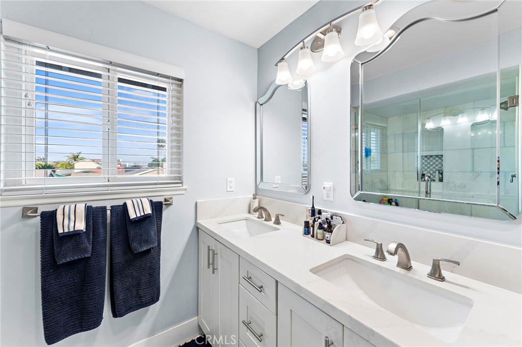 20041 Crown Reef Lane