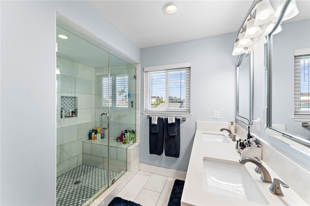 20041 Crown Reef Lane