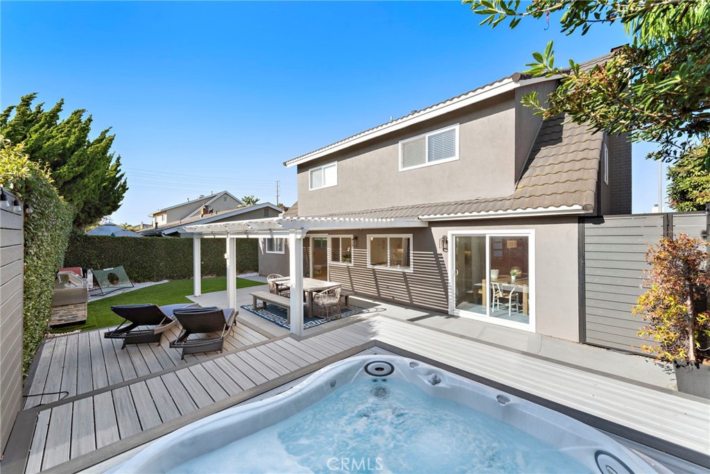 20041 Crown Reef Lane