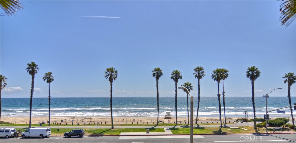 20041 Crown Reef Lane