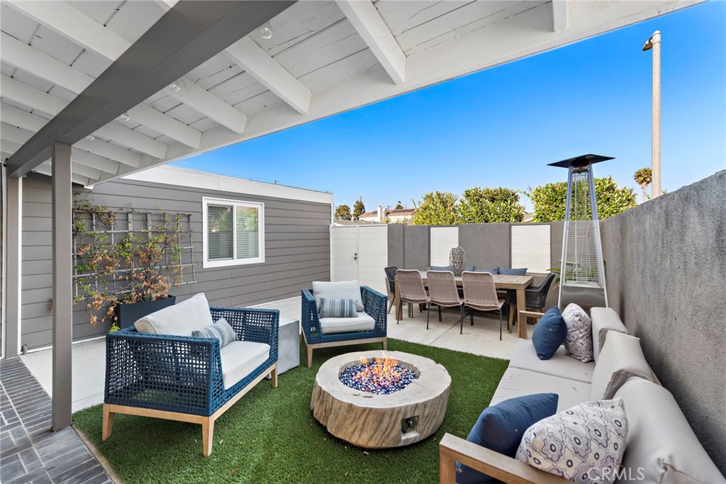 20041 Crown Reef Lane