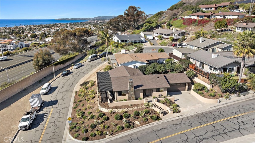 176 E Avenida Cordoba