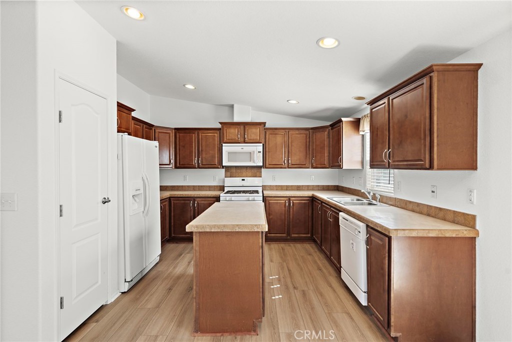 2851 Rolling Hills Drive 224