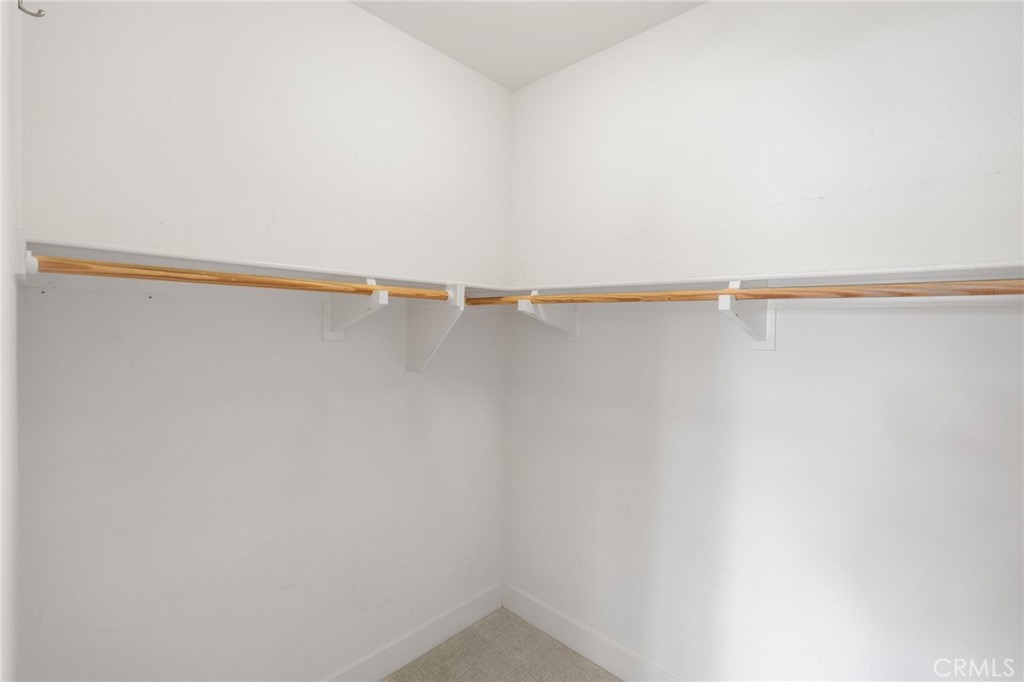 16 Fenix Street