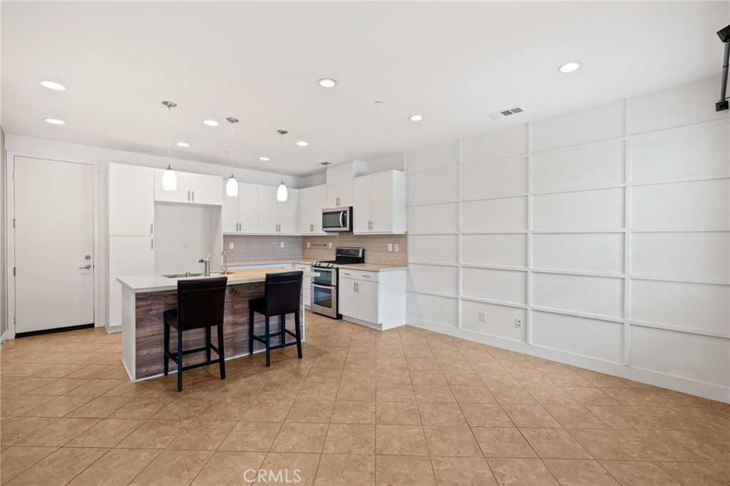 16 Fenix Street