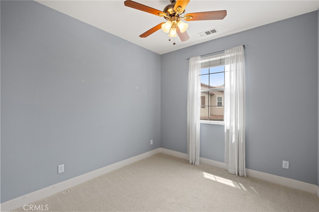 16 Fenix Street