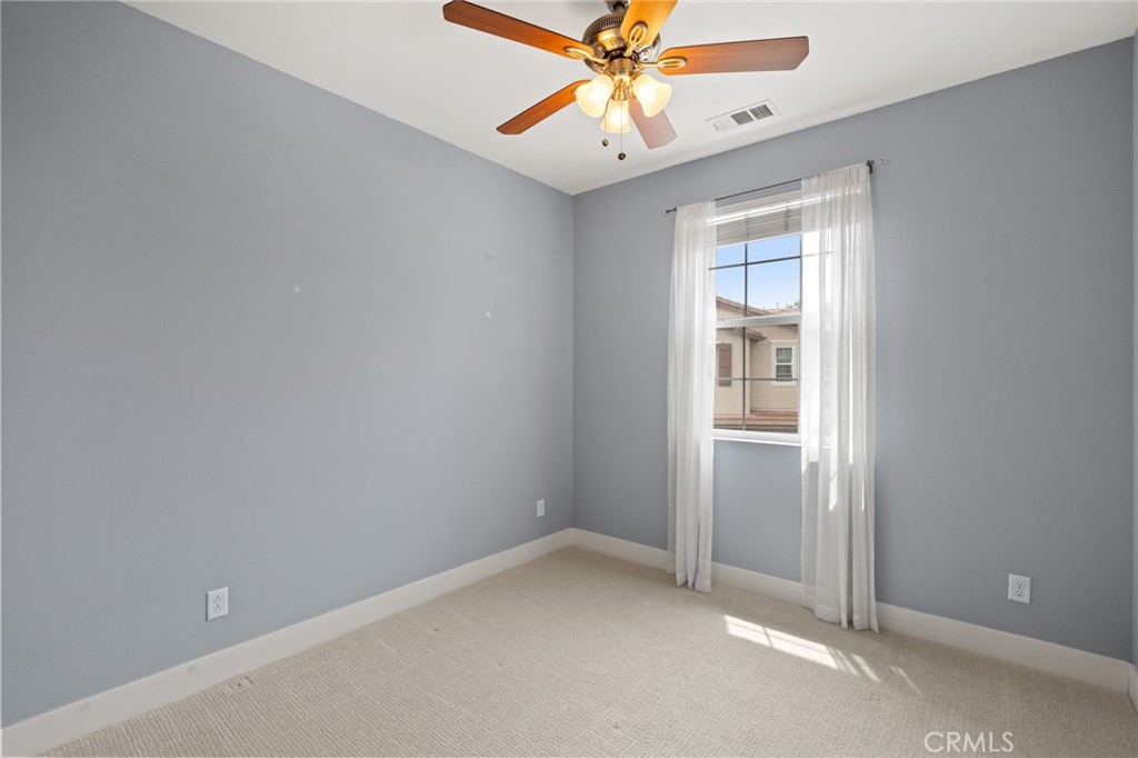 16 Fenix Street
