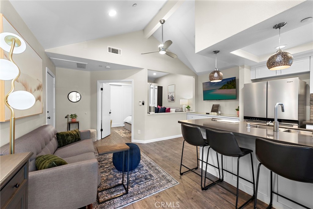 1046 Calle Del Cerro 412