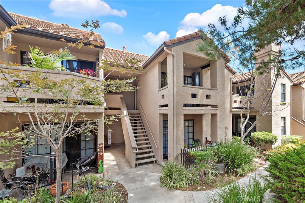 1046 Calle Del Cerro 412