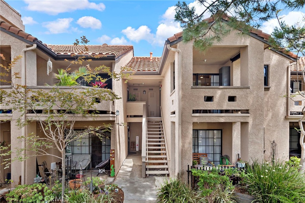 1046 Calle Del Cerro 412