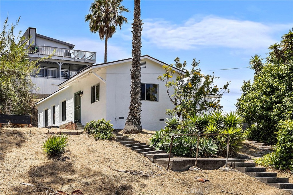1509 N Avenida De La Estrella
