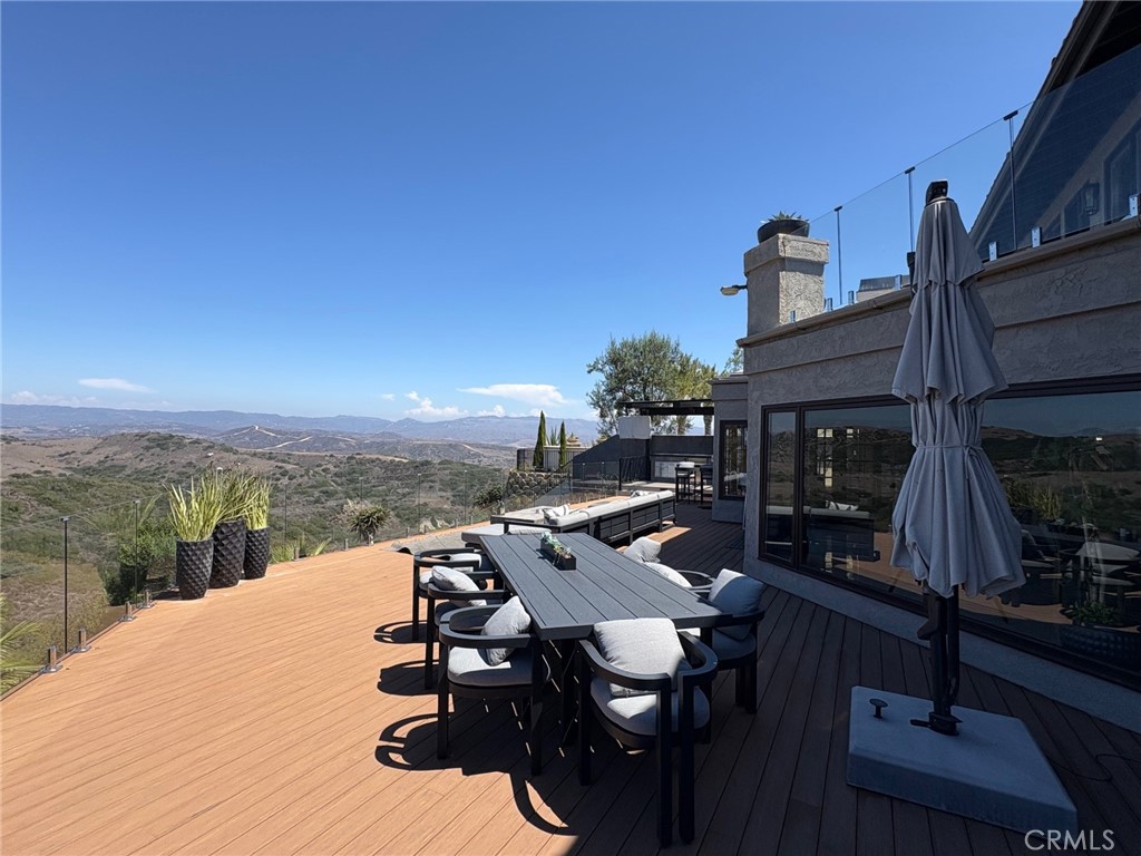 868 Avenida Acapulco