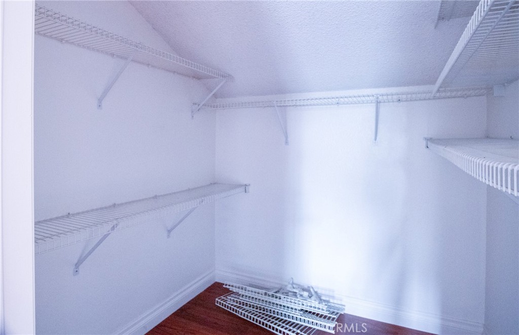 225 S Redwood Avenue 19