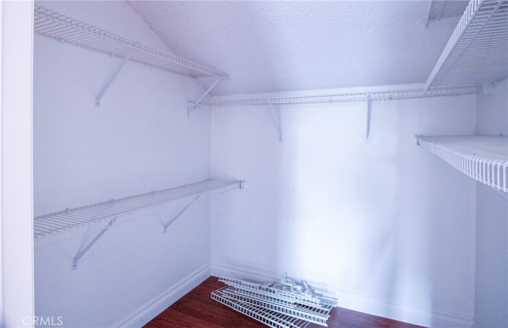 225 S Redwood Avenue 19