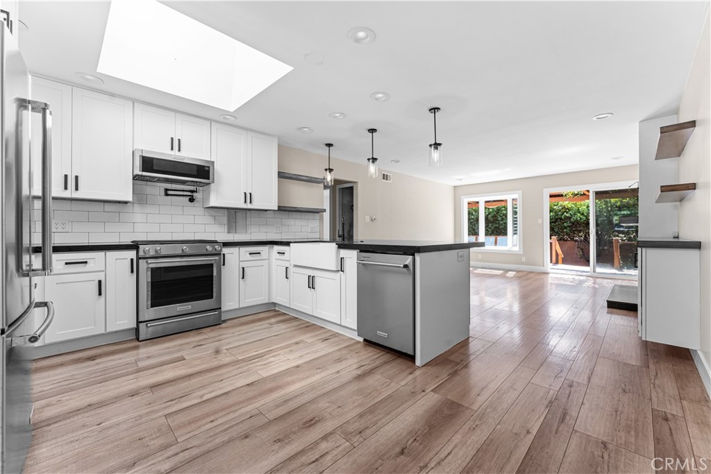 34555 Camino El Molino