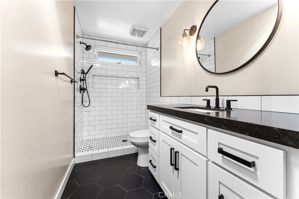 34555 Camino El Molino