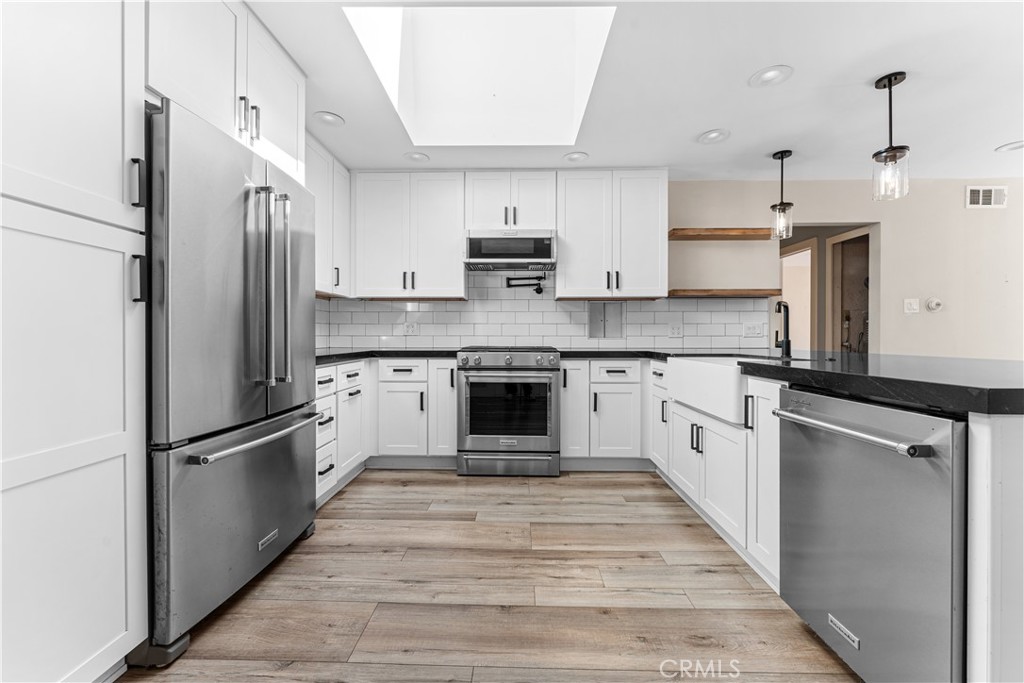 34555 Camino El Molino