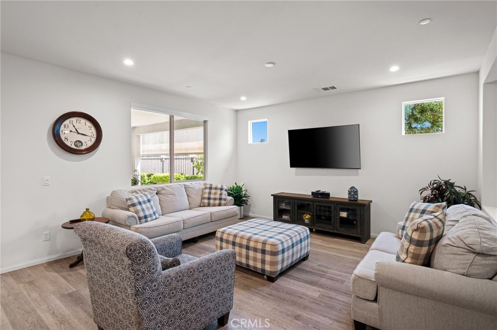 82910 Temescal Canyon