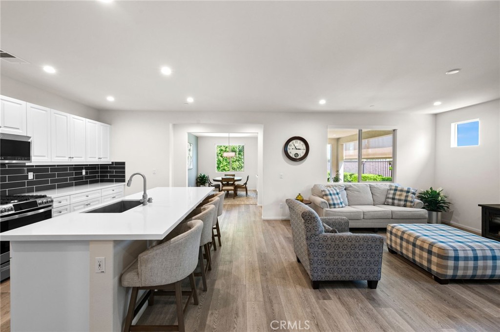 82910 Temescal Canyon