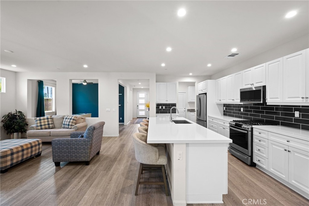 82910 Temescal Canyon