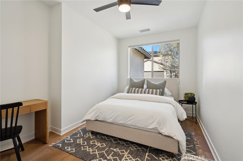 80218 Whisper Rock Way