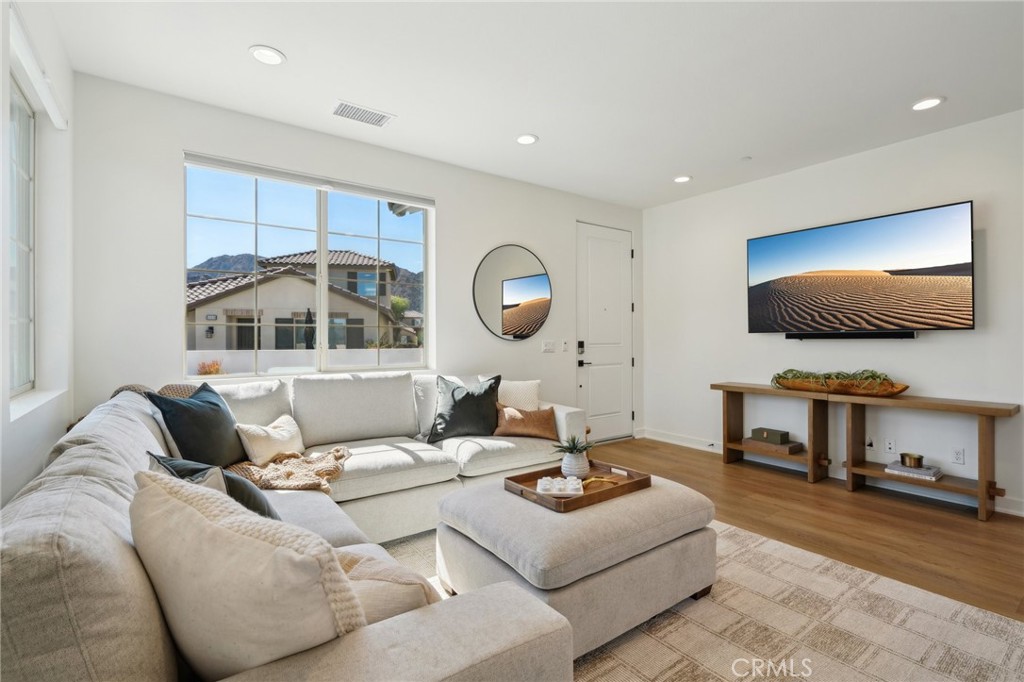 80218 Whisper Rock Way