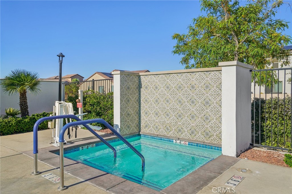 80218 Whisper Rock Way