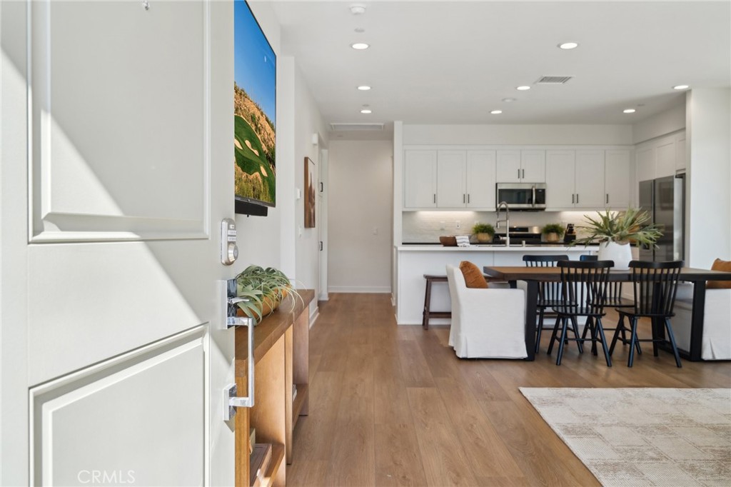 80218 Whisper Rock Way