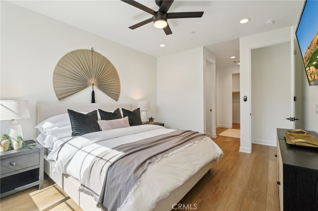 80218 Whisper Rock Way