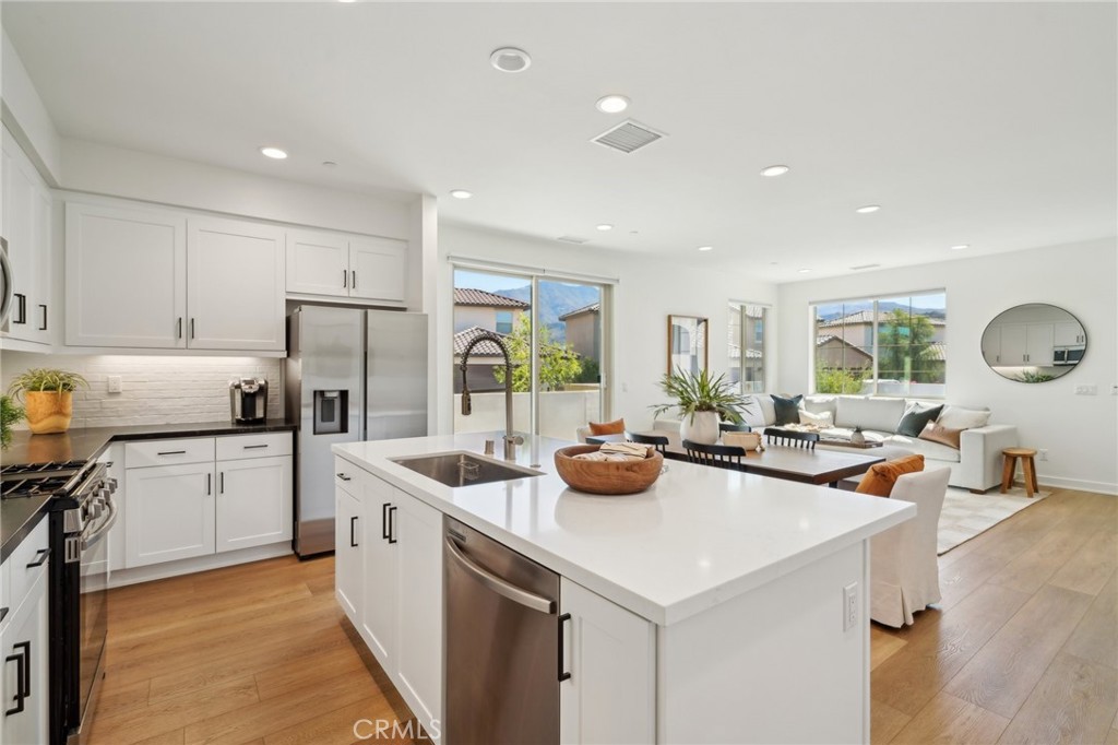 80218 Whisper Rock Way