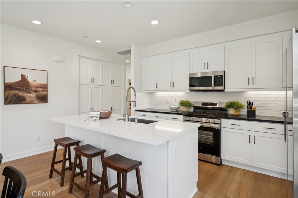 80218 Whisper Rock Way